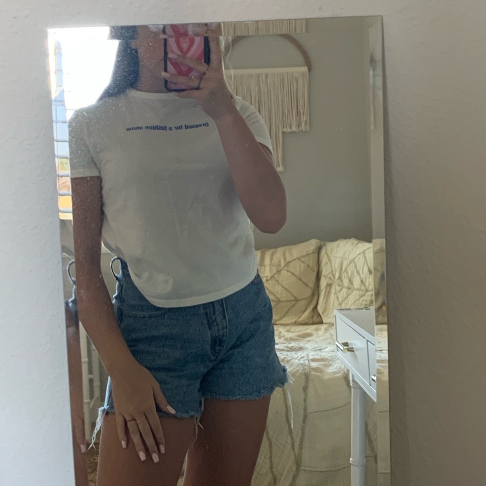 Tee
